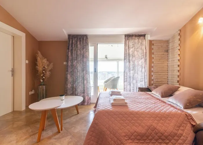 Deluxe Bambi With Panoramic View 公寓 扎达尔