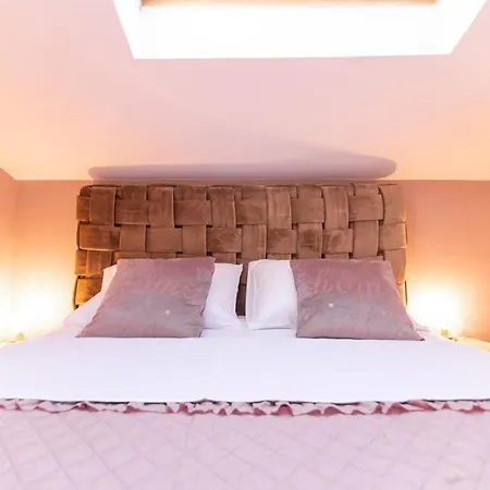 Deluxe Bambi With Panoramic View *