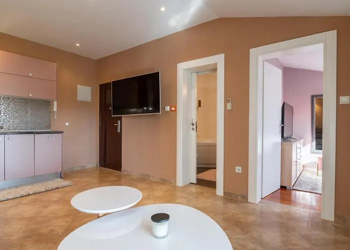 Deluxe Bambi With Panoramic View Apartment