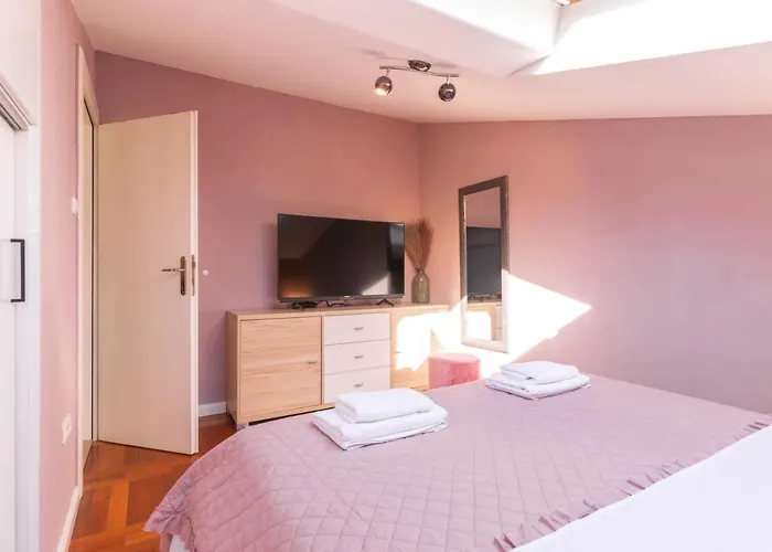 Deluxe Bambi With Panoramic View Apartamento Zadar