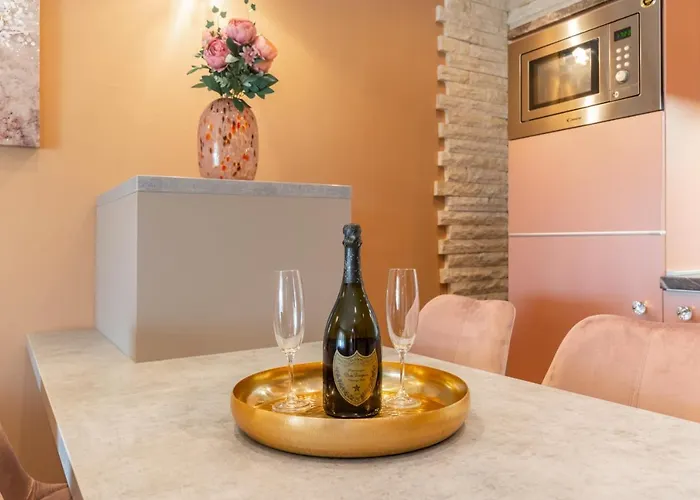 Deluxe Bambi With Panoramic View Apartamento *