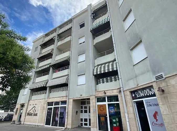 Deluxe Bambi With Panoramic View